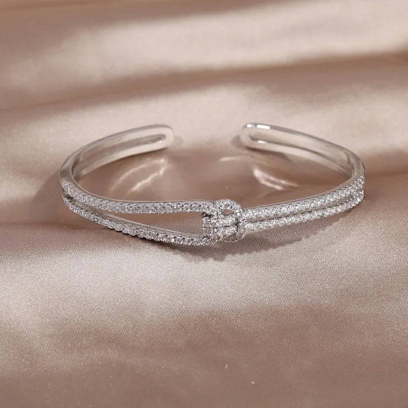 Pulseira de Ouro Feminina Entrelaçada