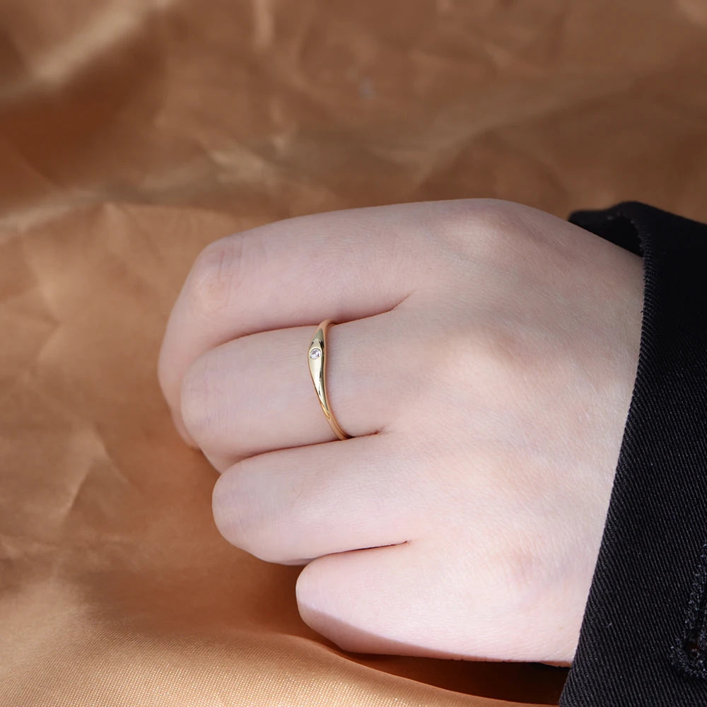 Prata esterlina 925 anéis finos para mulheres, jóias simples da moda, anéis de dedo simples de zircão, jóias banhadas a ouro