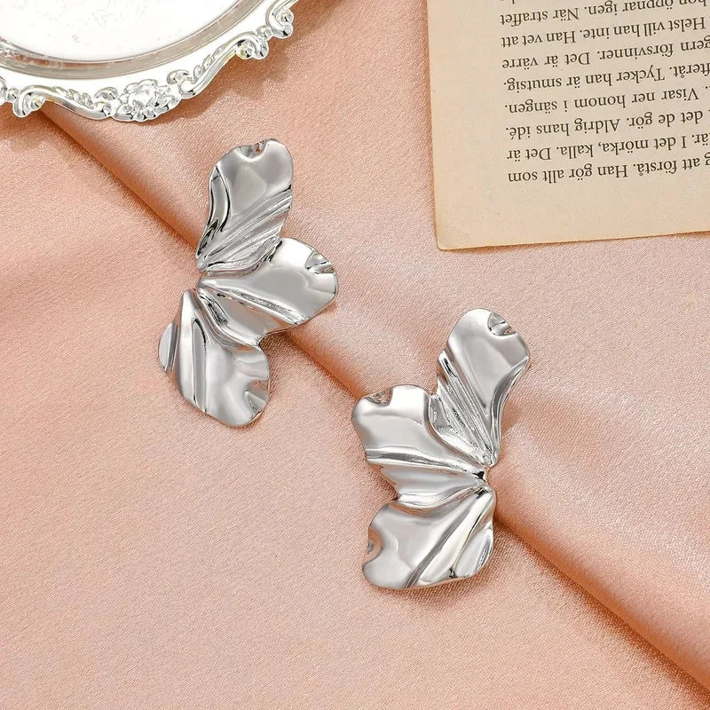 Brinco Feminino Pétalas de Flor