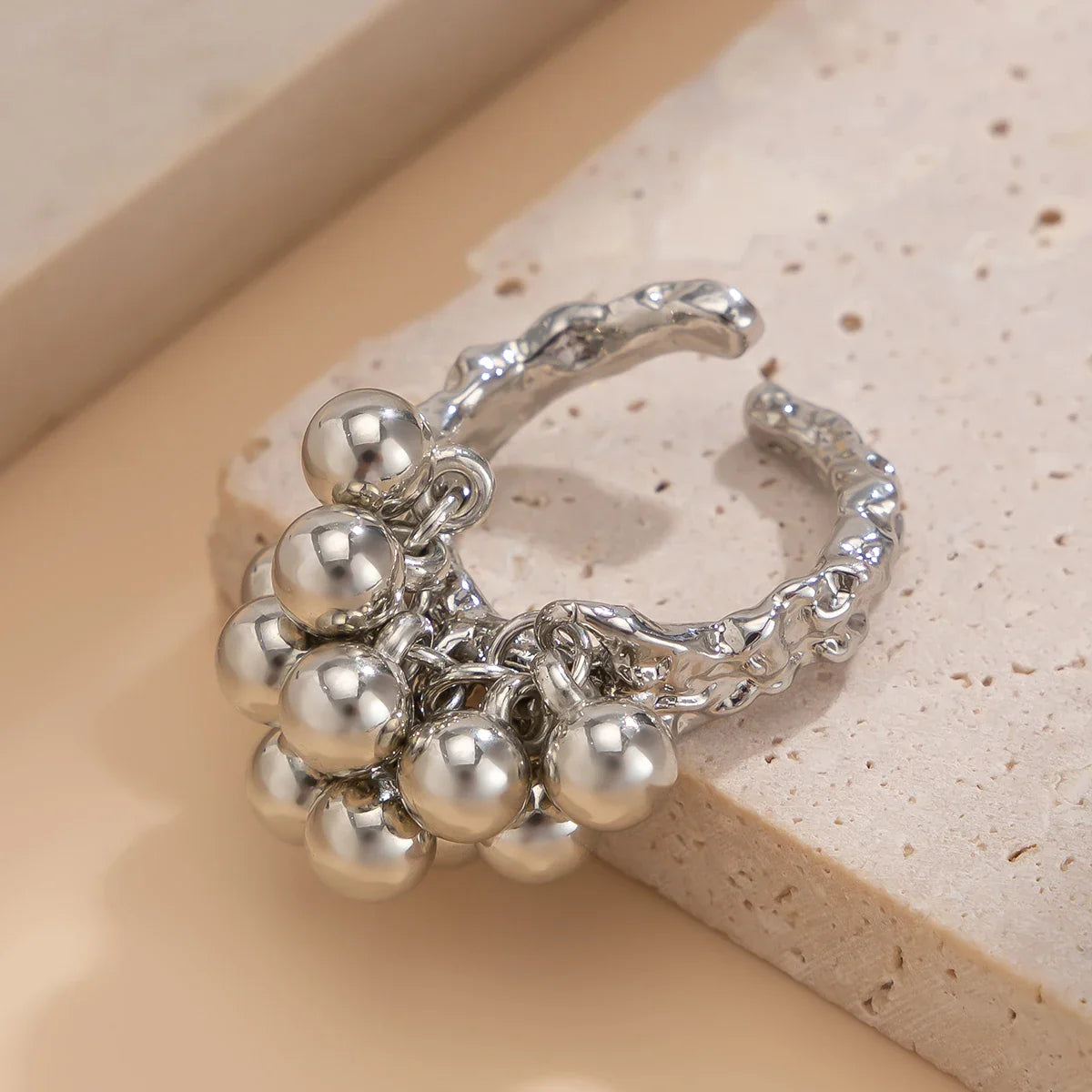 Anel Feminino Ajustável Bolinhas Luxuosas