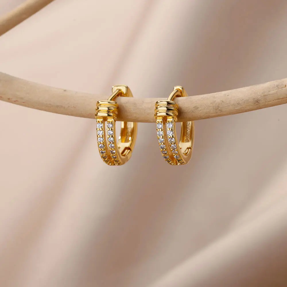 Brincos redondos quadrados pequenos requintados para mulheres 2023 tendência cor dourada brincos de aço inoxidável joias de natal presente aretes