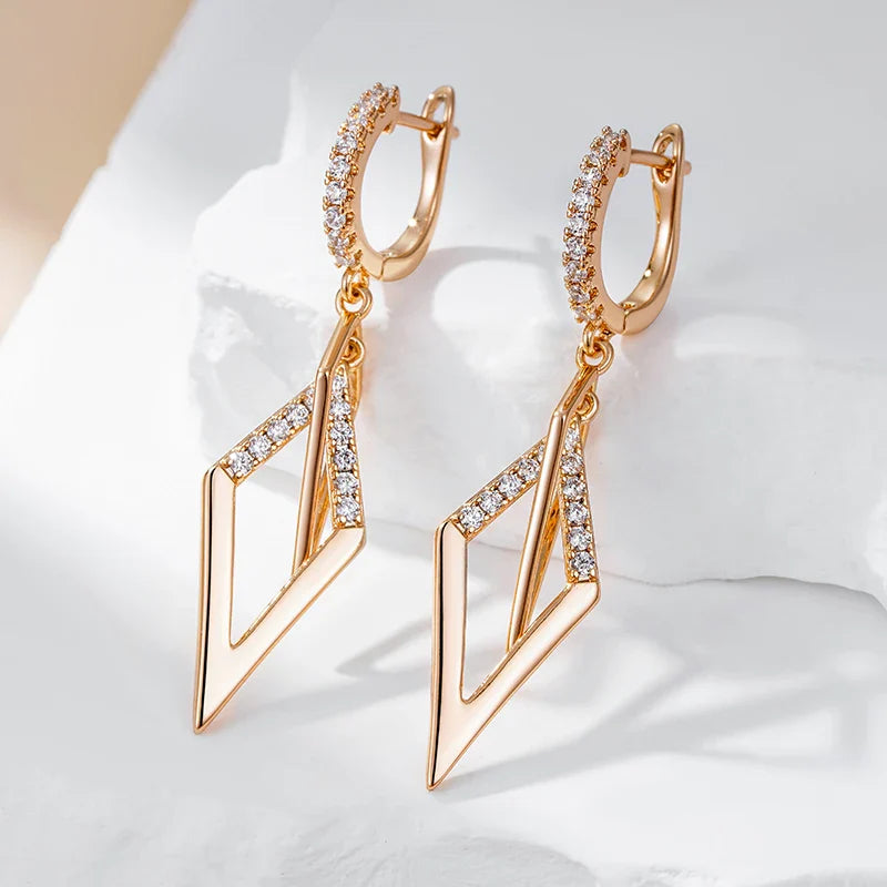 Brinco Argola Cravejado com Zircônia 18K