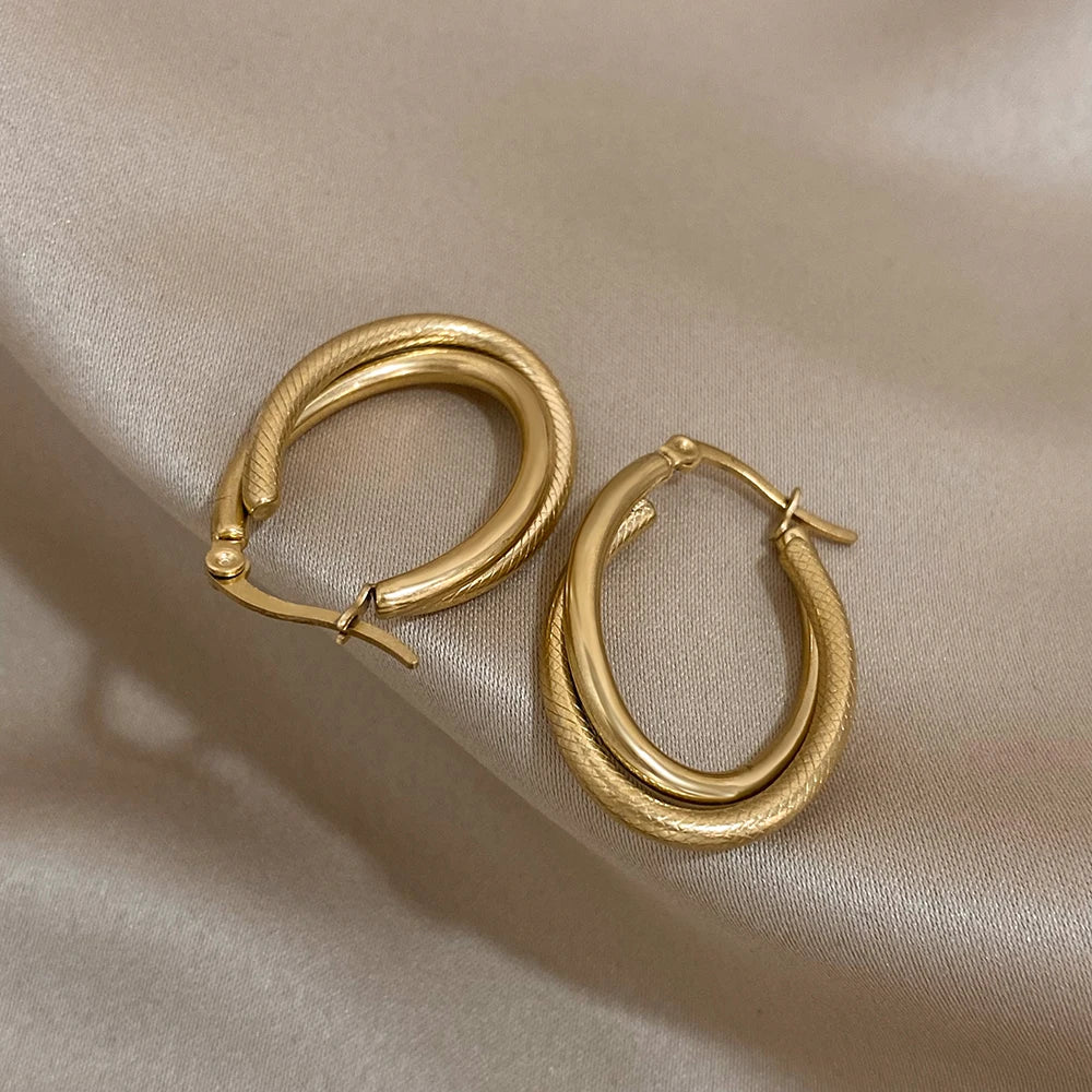 Brincos de textura em forma de u de aço inoxidável feminino clássico moda minimalista brincos de argola à prova dwaterproof água acessórios de jóias diárias