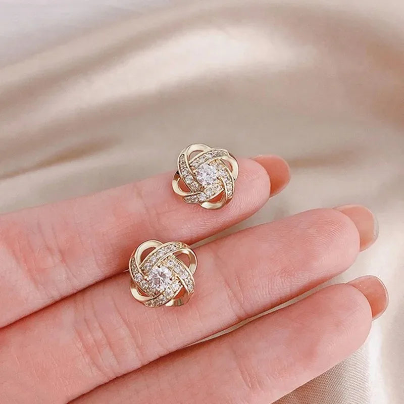Novo Exquisite Brinco de Cristal Brilhante Coreano Elegante Quadrado Geométrico Rhinestone Brincos Para As Mulheres Moda Jóias Presente