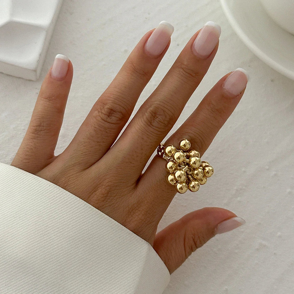 Anel Feminino Ajustável Bolinhas Luxuosas