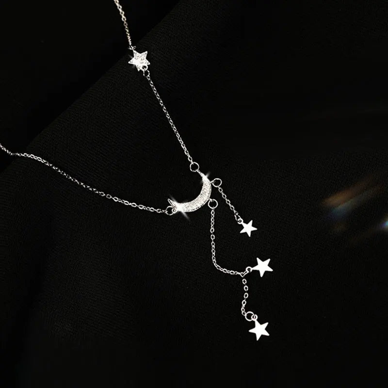 Colare Feminino Lua Estrelada