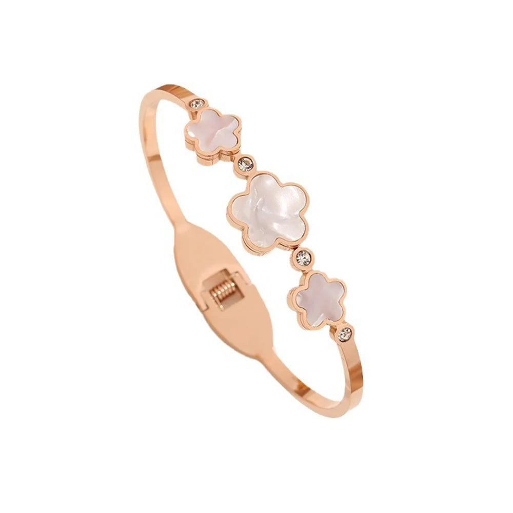 Watty pulseira de aço inoxidável com concha simples e flor de cinco folhas, joias de trevo de pulso da moda, presentes amigáveis