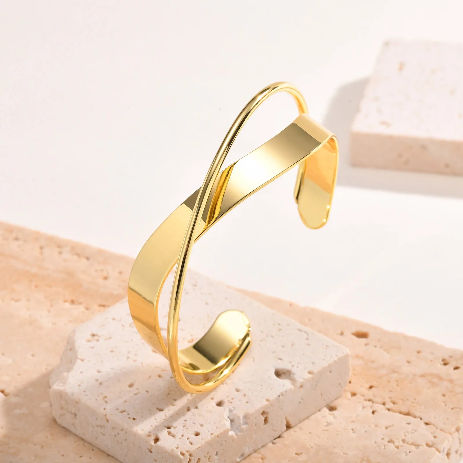 Pulseira de punho de nó estilo candido para mulheres, pulseiras elegantes de aço inoxidável cor dourada, joias de festa das irmãs bff