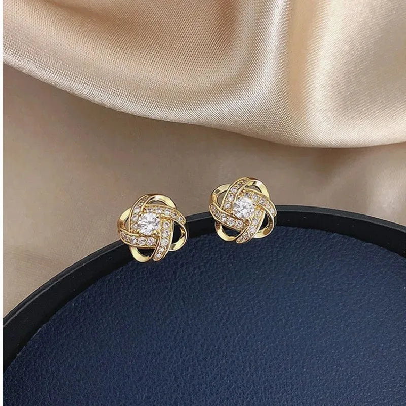 Novo Exquisite Brinco de Cristal Brilhante Coreano Elegante Quadrado Geométrico Rhinestone Brincos Para As Mulheres Moda Jóias Presente