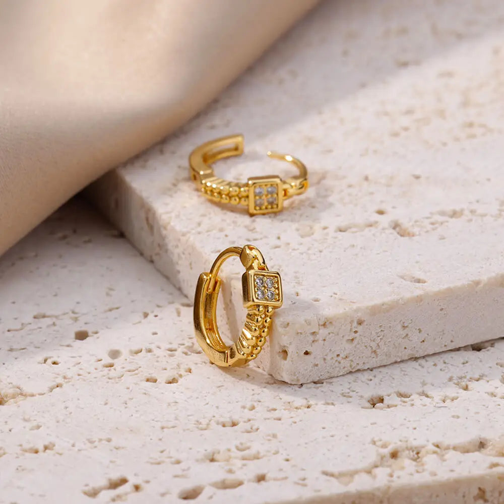 Brincos redondos quadrados pequenos requintados para mulheres 2023 tendência cor dourada brincos de aço inoxidável joias de natal presente aretes