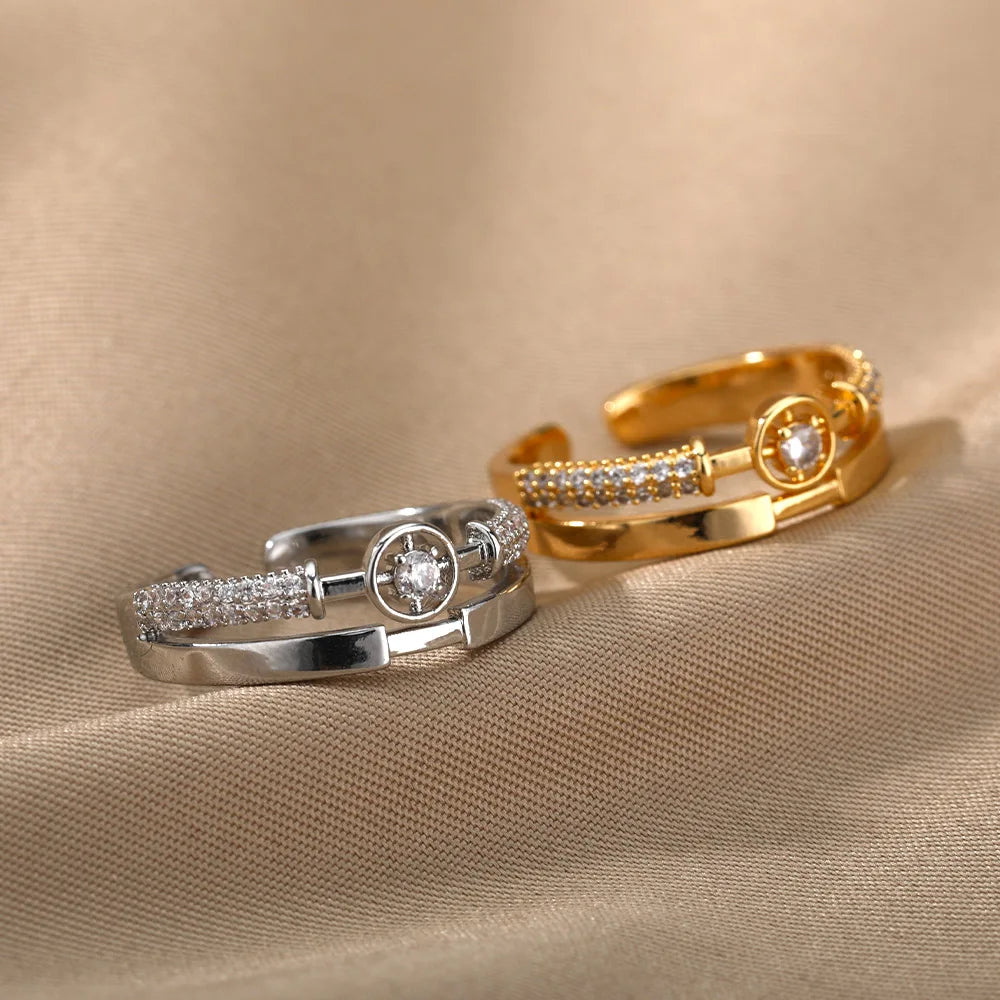 Anel Feminino Ajustável Cravejado com Zircônia