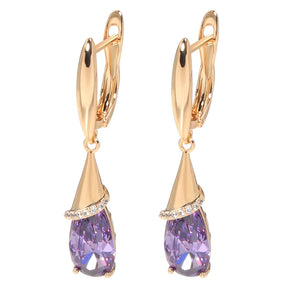 Brinco Feminino Cravejado com Zircônia Ouro 18K