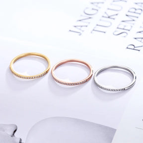 Anel de zircônia de acabamento fino de 1,5 mm de largura para mulheres presentes de aço de titânio de alta qualidade para amantes joias anel de casamento atacado