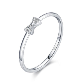 Anel Feminino de Ouro 18k  Quadrada - Elegância em Prata Esterlina
