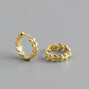 Brinco Feminino Argola Folhas Romanas