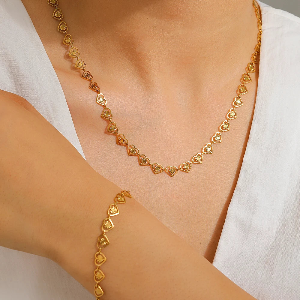 Pulseira de Ouro Feminina Conjuntinho Coração Radiante