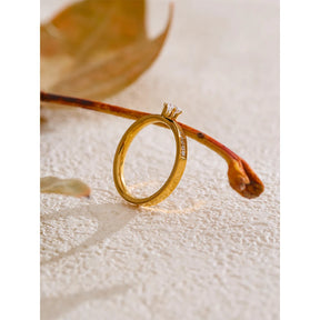 Anel de Ouro 18k Feminino Design Elegante