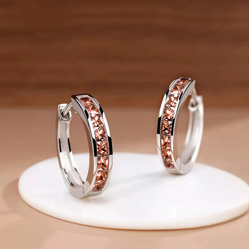 Huitan design clássico feminino brincos de argola completos com princesa quadrado cz simples e elegante acessórios femininos jóias versáteis