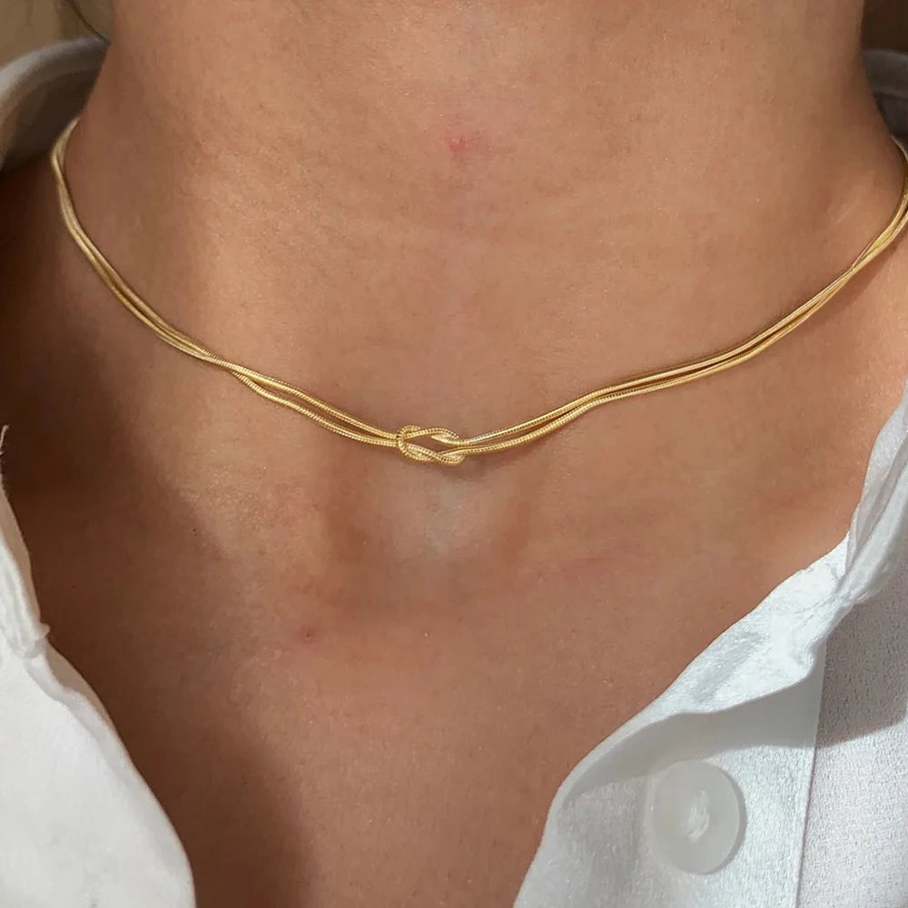 Manco elegante minimalista jóias lustre 14k banhado a ouro atado cobra corrente colar feminino acessórios de aço inoxidável