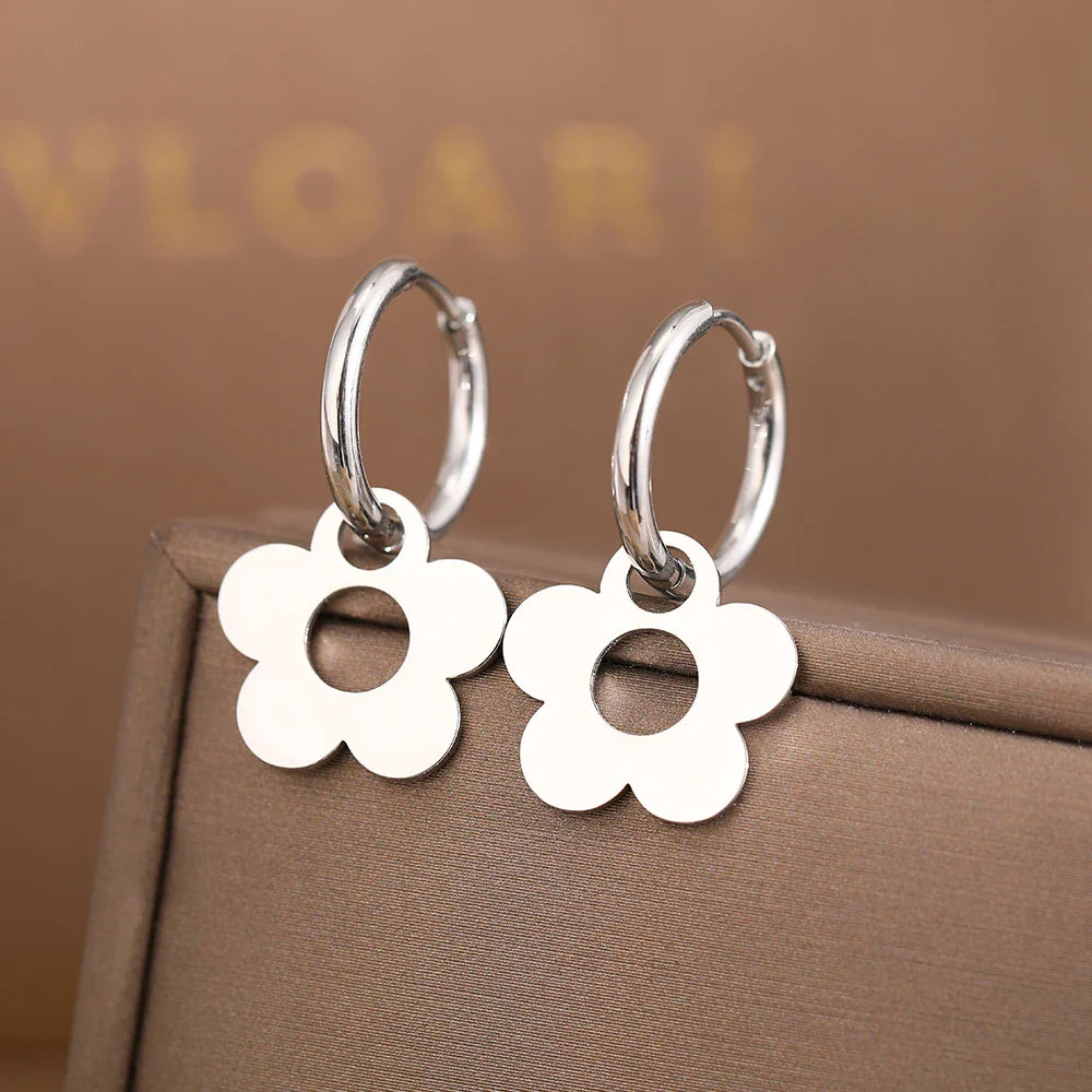 Brinco Feminino Argola Flor