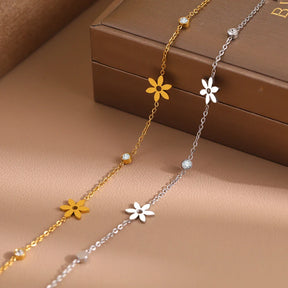Colar Flores Com Zircônia