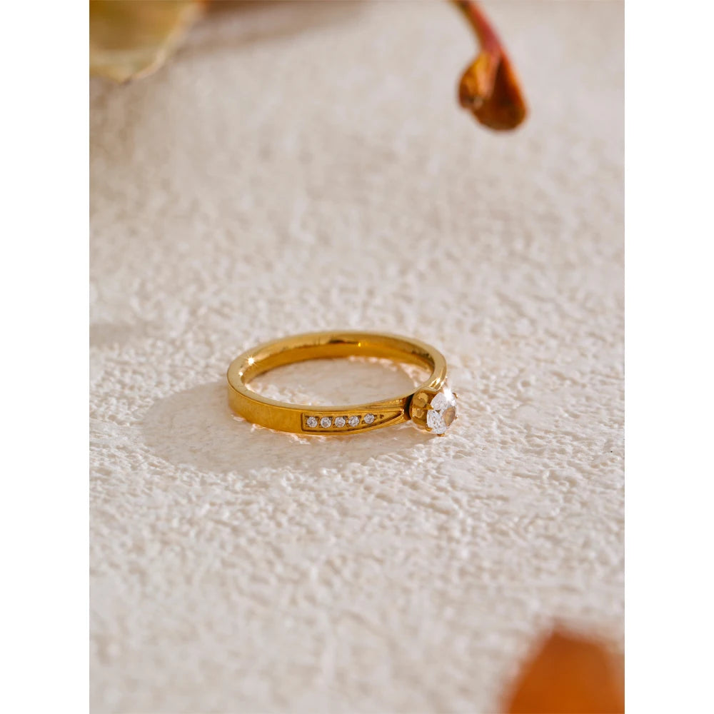 Yhpup 6789 #   Moda de aço inoxidável bling zircônia cúbica cnc estilo casamento chique anel 18k cor ouro banhado dedo jóias presente