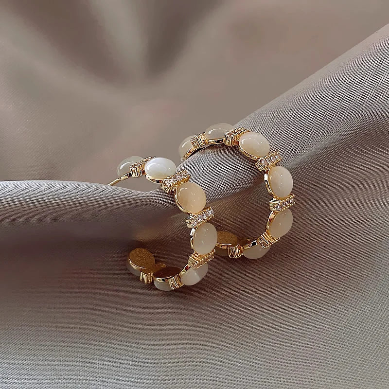 Brinco Feminino Argola Perolado com Zircônia