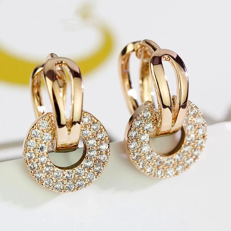 Huitan brincos pendurados femininos da moda, nova cor prata/ouro, zircônia cúbica, temperamento, acessórios de orelha, joias
