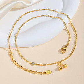 Colar com pingente de cereja de zircônia lateral, gargantilha de corrente fina de aço inoxidável, joias femininas banhadas a ouro
