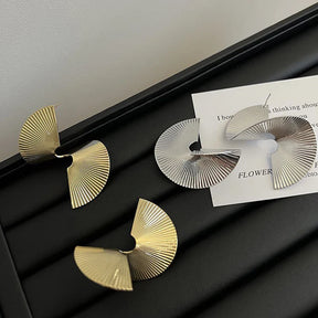 Brinco Feminino Espiral Retrô