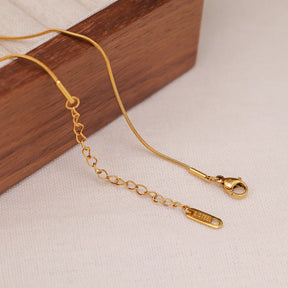 YACHAN Novo Em U-Shaped Colar De Pingente De Aço Inoxidável para As Mulheres 18K Banhado A Ouro Cadeias De Cobra Impermeável Trendy Jewelry