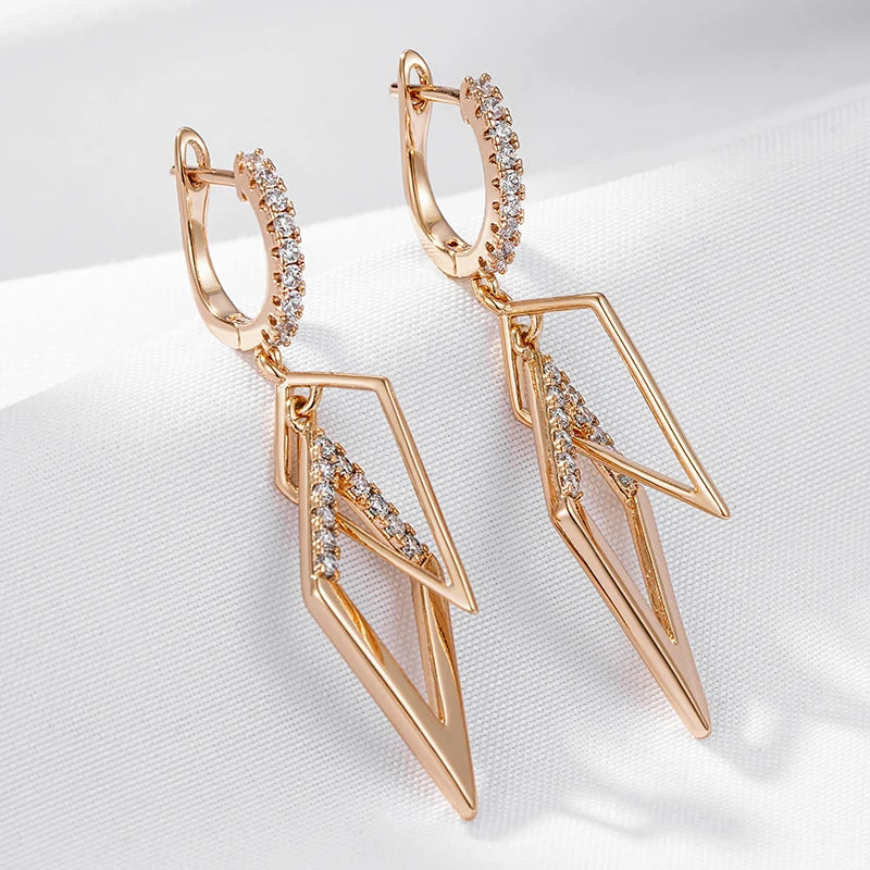Brinco Argola Cravejado com Zircônia 18K