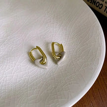 Brinco Feminino Argola Coração Delicado 18K