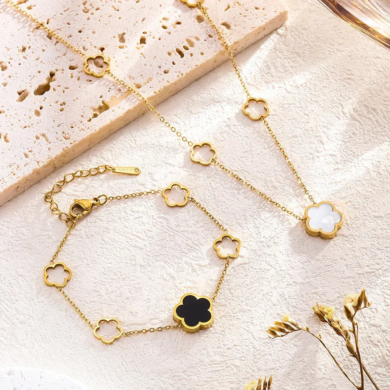 Colar luxuoso cor dourada para mulheres, aço inoxidável, concha branca, pingente de flores, gargantilha coreana, acessórios da moda, novo, 2023