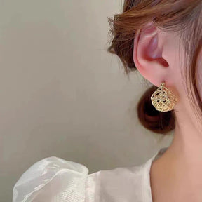 Brinco Feminino Dourado