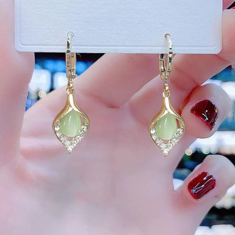 Brinco Feminino Argola Ouro Cravejado de Zircônia