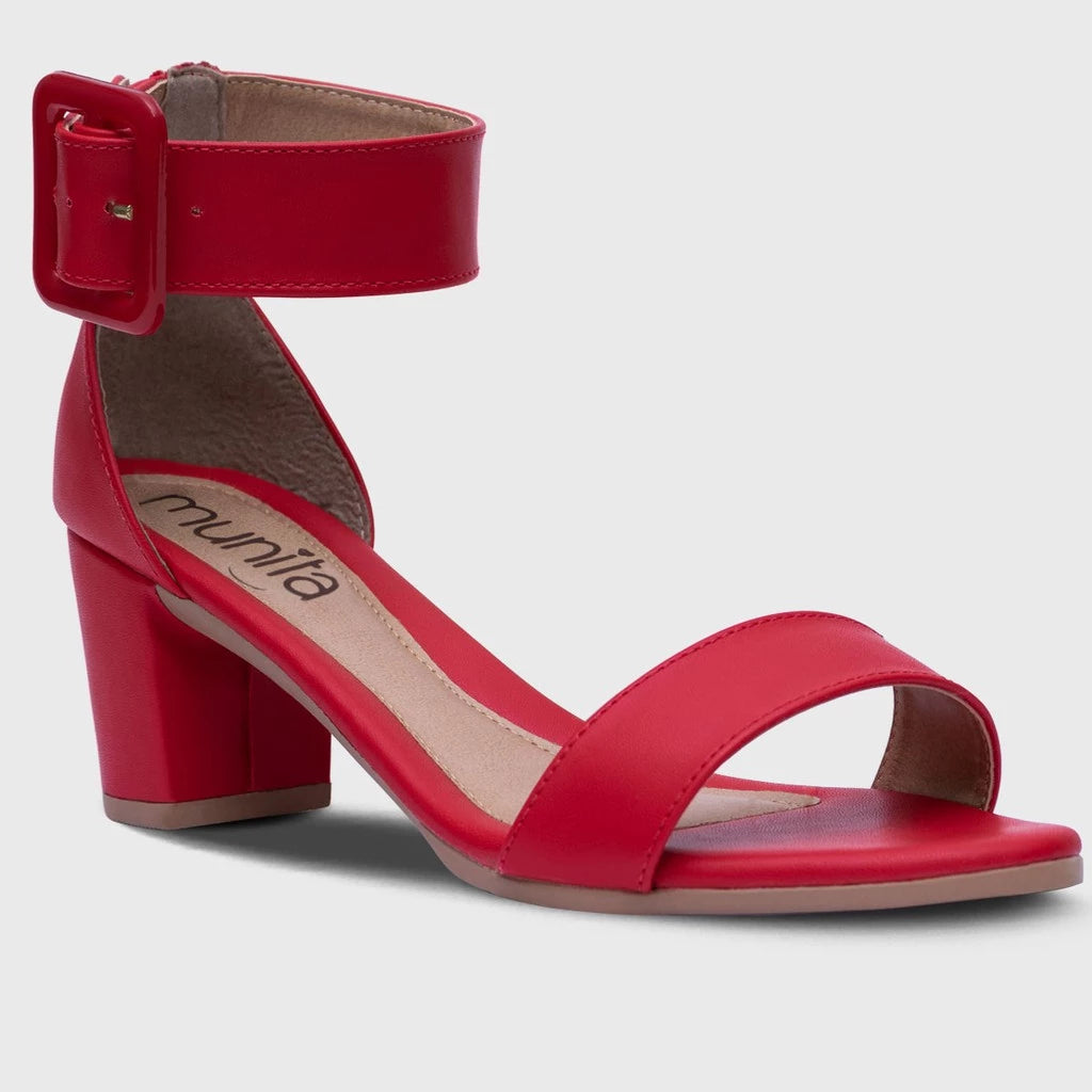 Sandália Feminina JulieSalto Médio Confortável