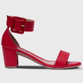 Sandália Feminina JulieSalto Médio Confortável