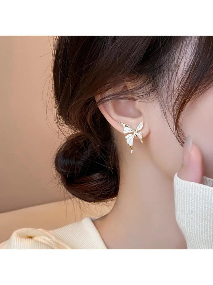 Brinco Feminino Borboleta com Zircônia