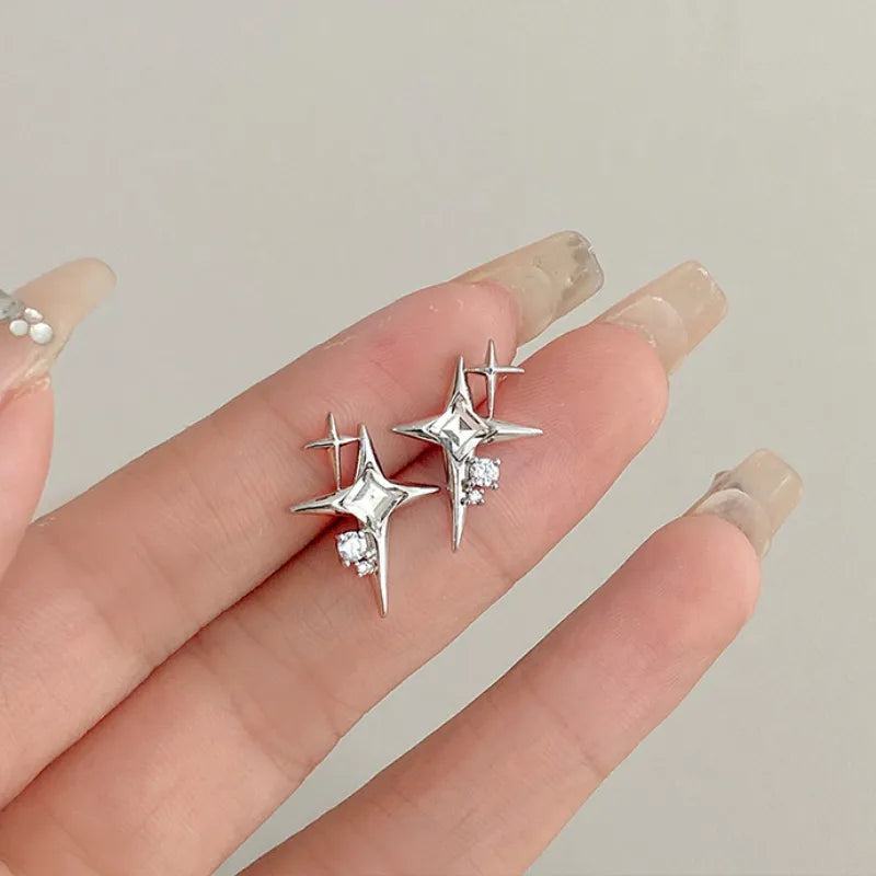 Brinco Feminino Estrela Radiante