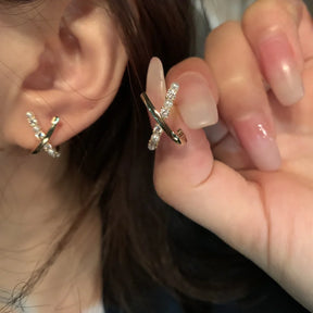 Brinco Duplo Cravejado com Zircônia