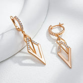 Brinco Argola Cravejado com Zircônia 18K