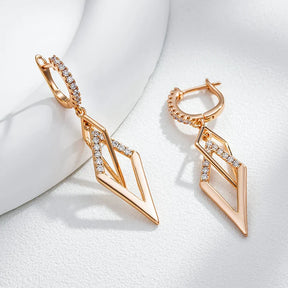 Brinco Argola Cravejado com Zircônia 18K