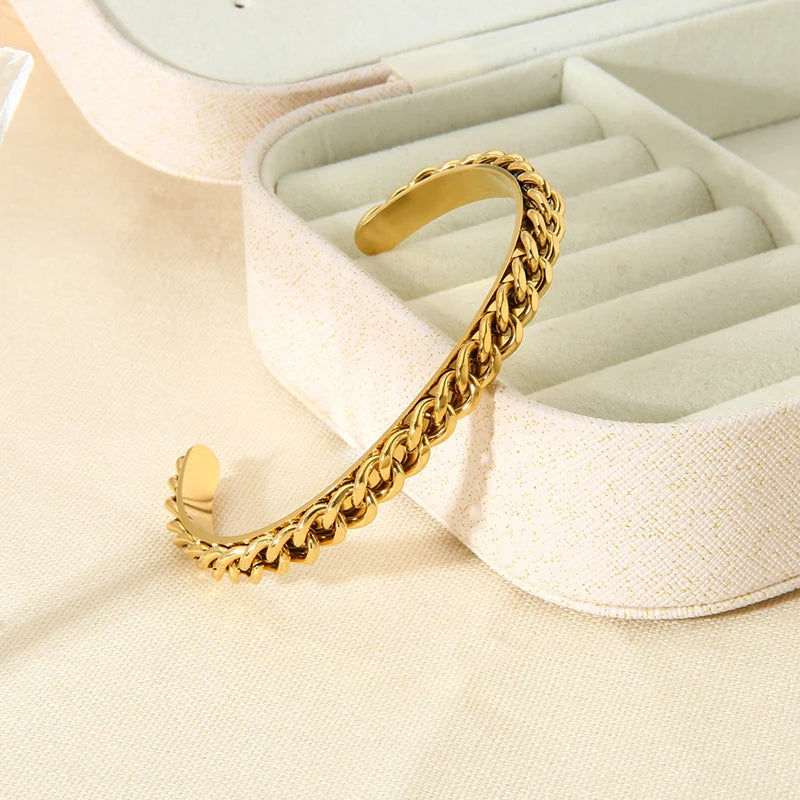 Tendência 16k banhado a ouro corda de aço inoxidável corrente manguito pulseira para mulheres à prova dwaterproof água textura torcida pulseira aberta presente