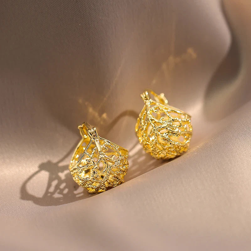 Brinco Feminino Dourado