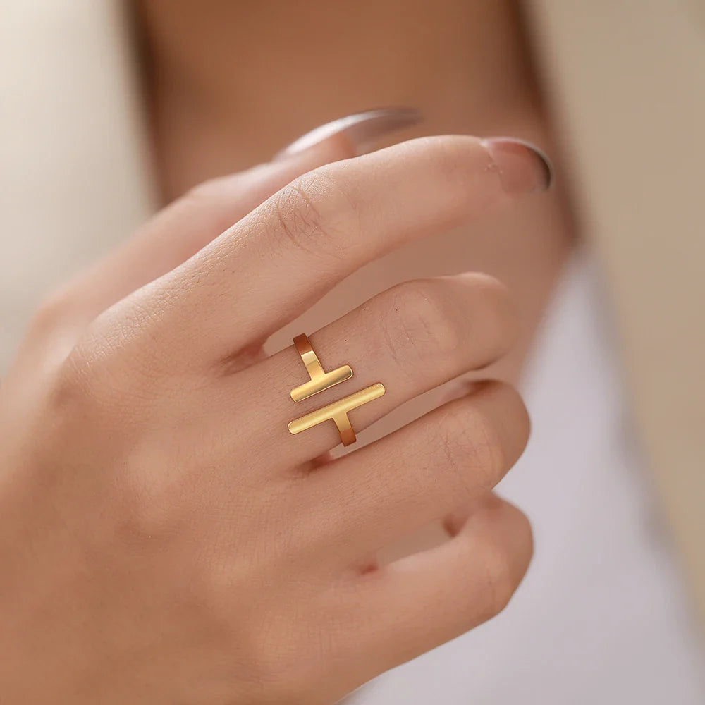 Anel Feminino Ajustável Minimalista Delicado