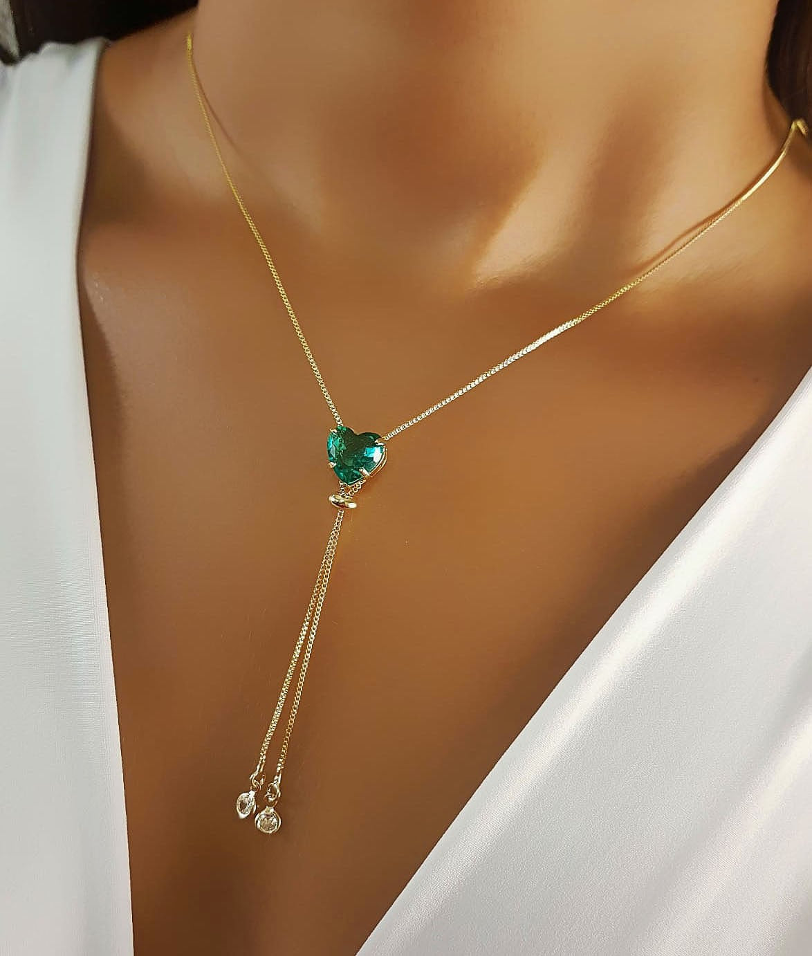 Colar Gravatinha Coração Julie